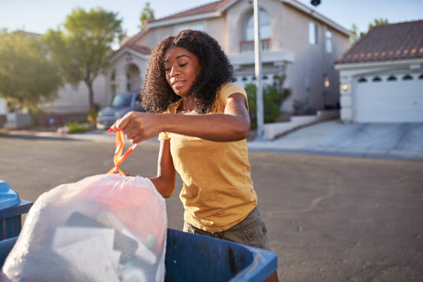 Yard Cleanup Services in Parker City, IN